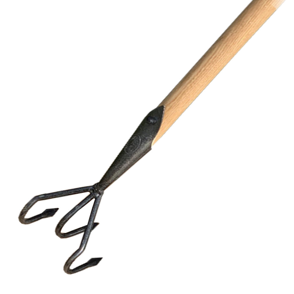 DeWit Cultivator - Flat 3-Tine Long Handle