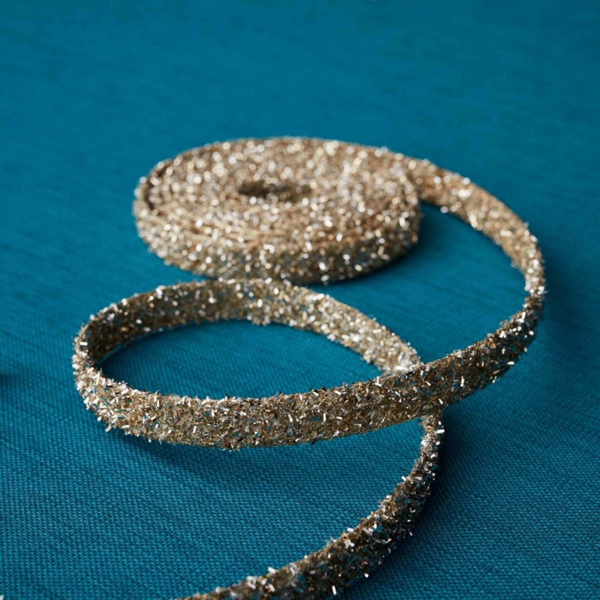 Glitter Rope (12 Rolls) 1” x 15'L Plastic